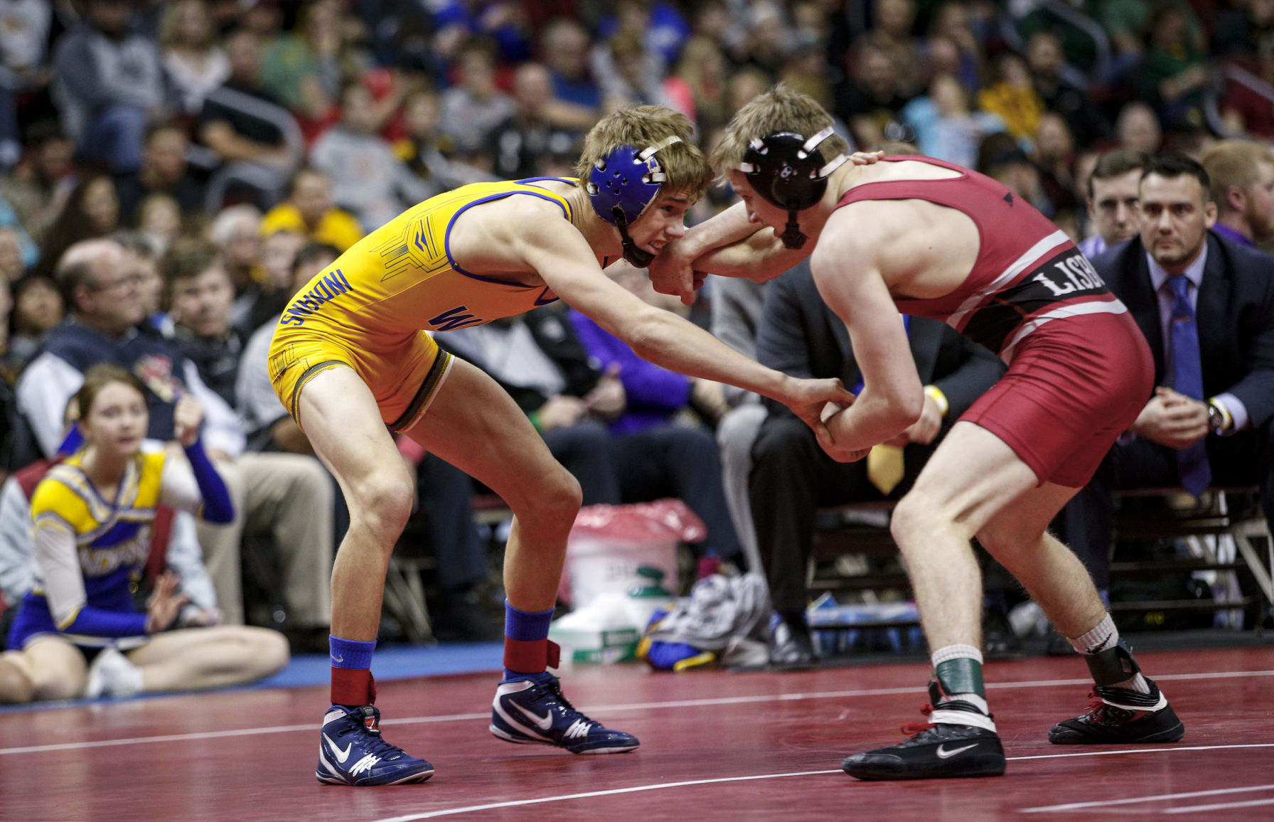 021817-WRESTLING-FINALS-057.jpg